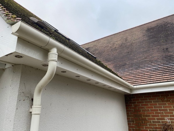 Residential gutter cleaning experts in Hoddesdon, Hertfordshire